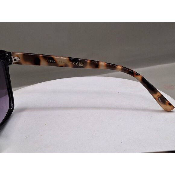 Black and Tortoise MSR215 OXOAT +2.0 Readers Sunglasses by Martha Stewart - Picture 14 of 16